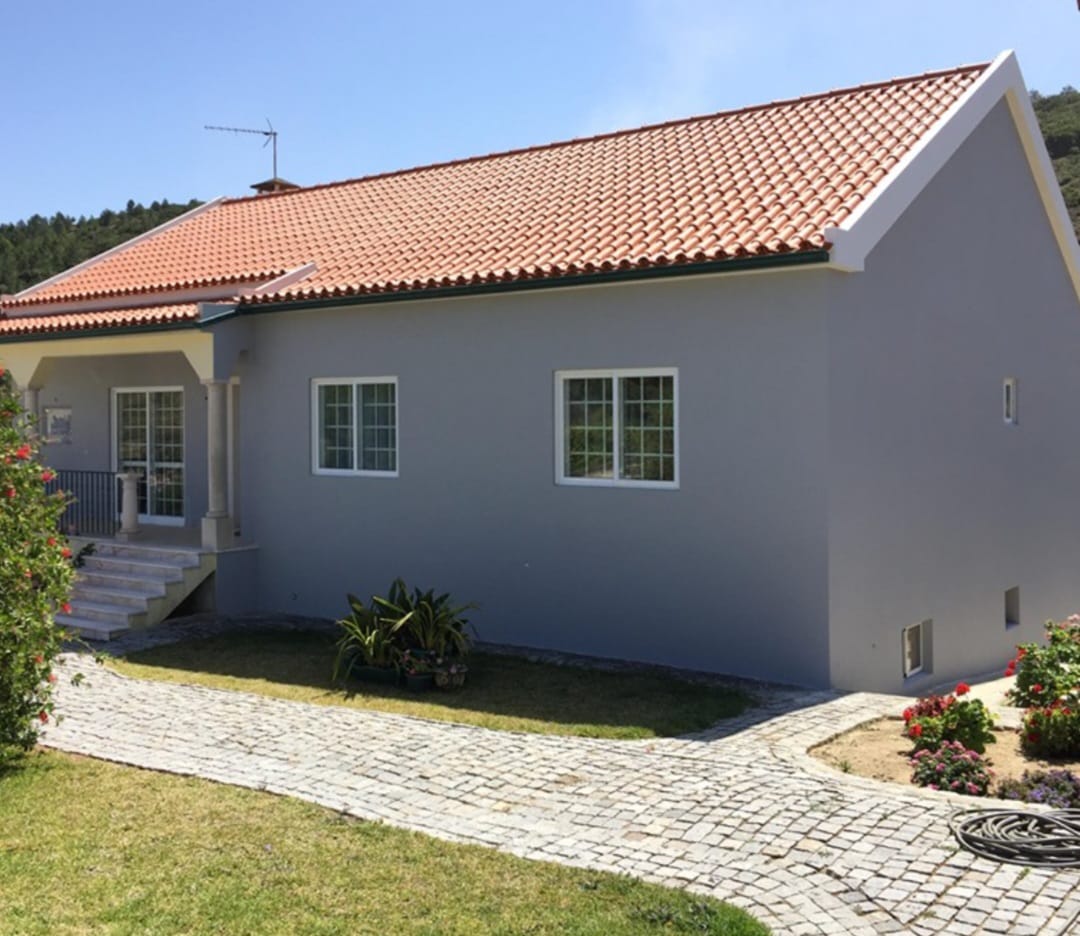 Trabalho de eletricidade e canalização